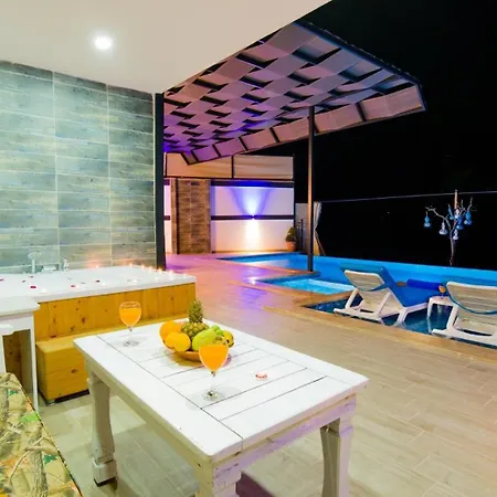 Islamlar Village 2 Bedroom 8421 كالكان